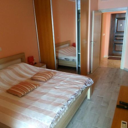 Apartment Sea Space Dobra Voda Dış mekan fotoğraf